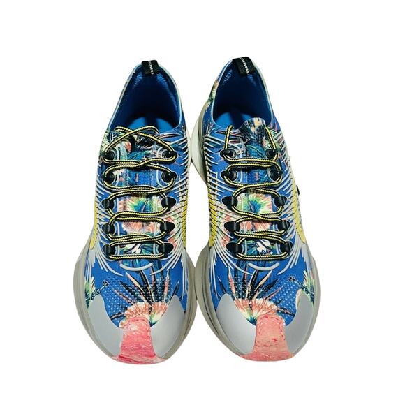 Gucci Run 10/ US 10.5 Knit Low Top Sneakers Blue Floral Print Shoes NIB $920 - Picture 1 of 13